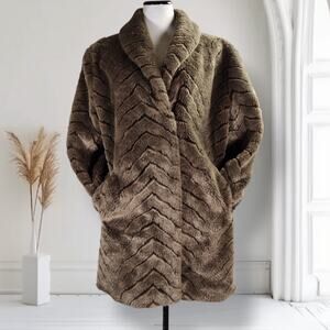 Vintage Apres Ski Faux Fur Coat Size L Brown Chevron Shawl Collar Pockets
